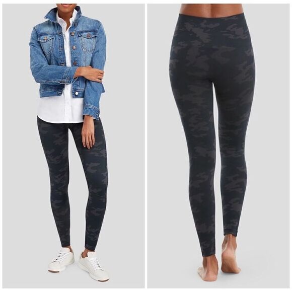 SPANX Ecoa are Seamless Black Camo Leggings, Women’s Small - Picture 1 of 9